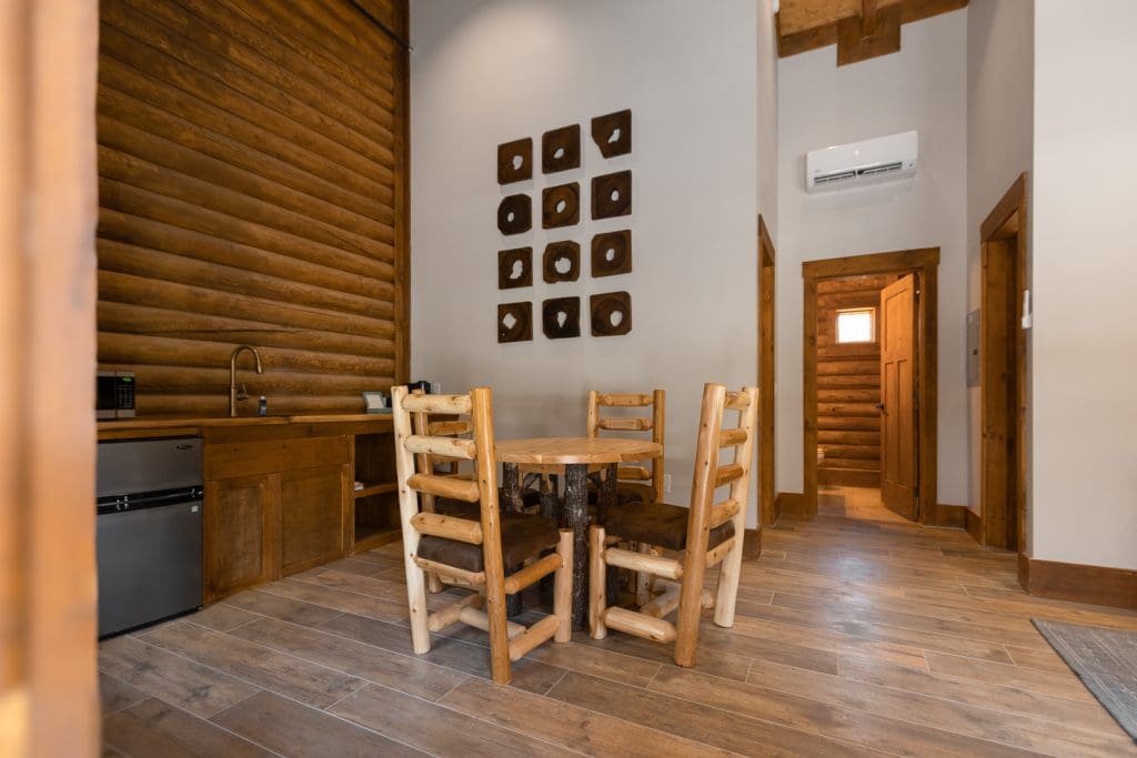 In-Room Seating In-Room Seating